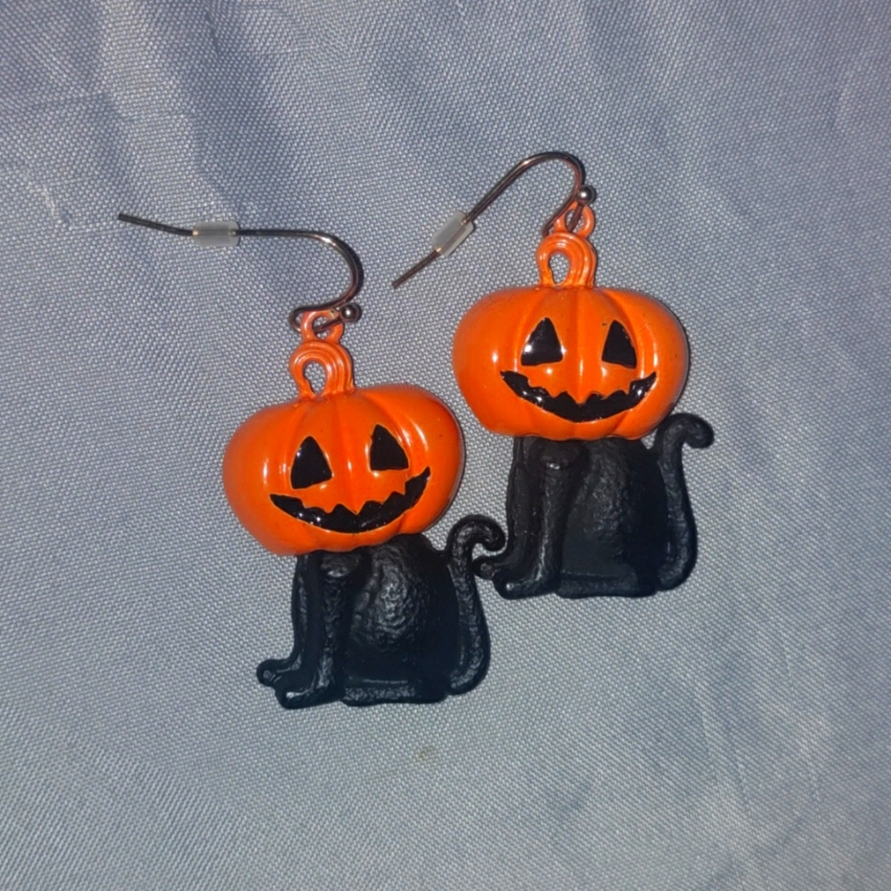 Cute pumpkin cat earrings
